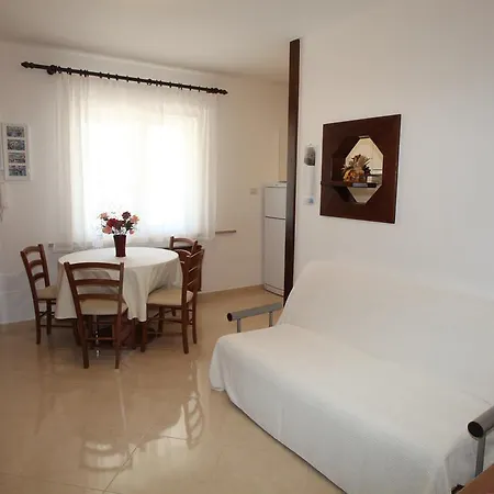 Apartment Sucic