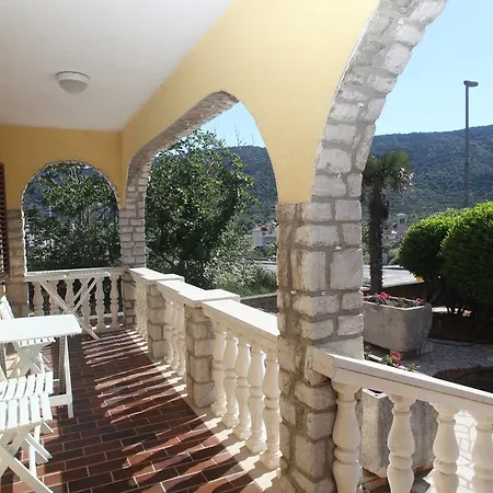 Sucic Апартаменты